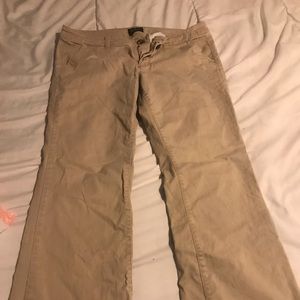 American eagle khaki pants